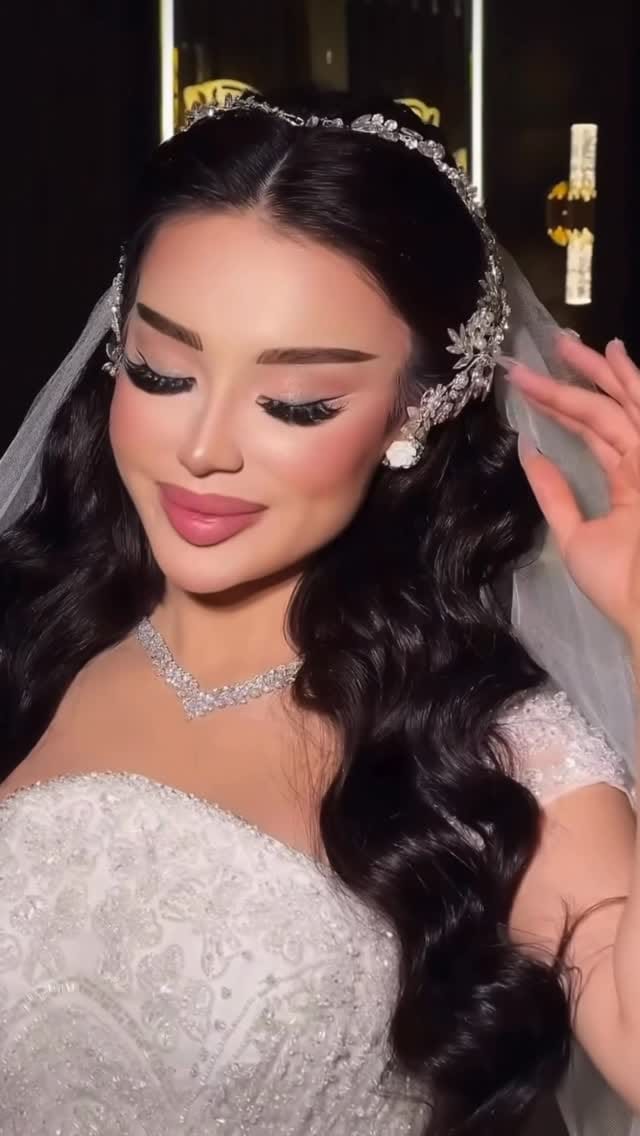 Post 2 by Sheila & Shahnoz on Instagram (video)