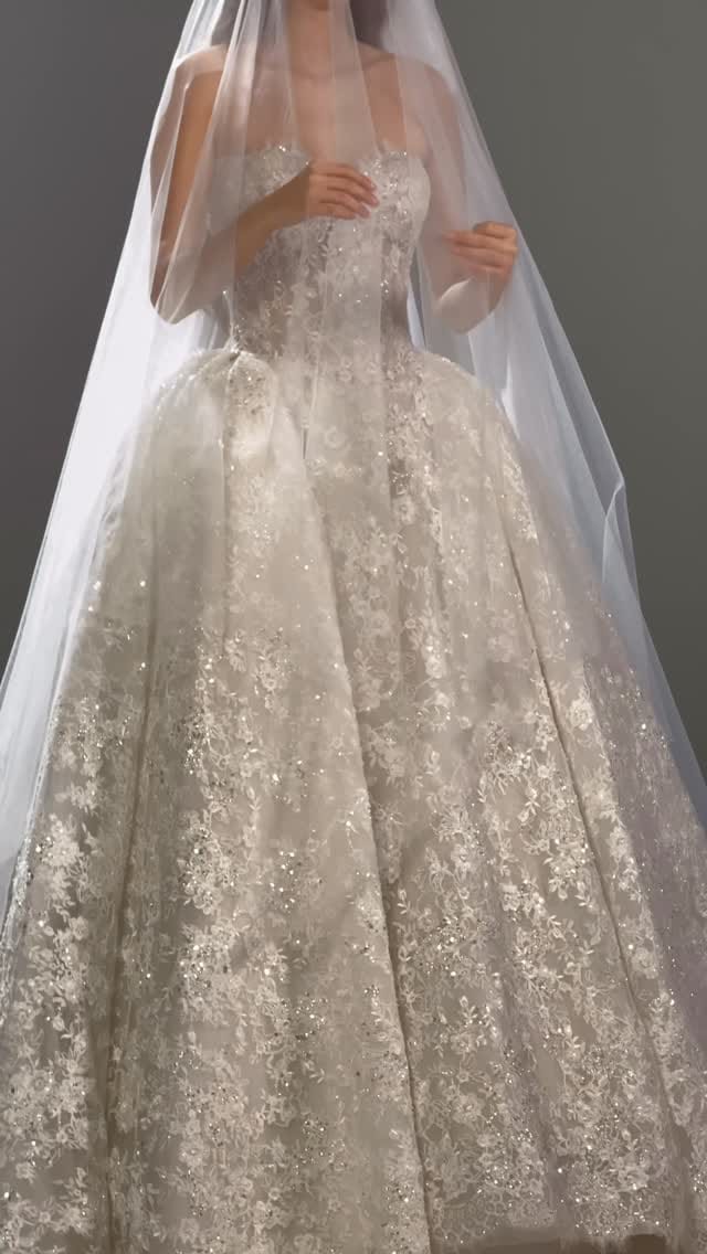 Post 1 by Lamia Abi Nader on Instagram (video)