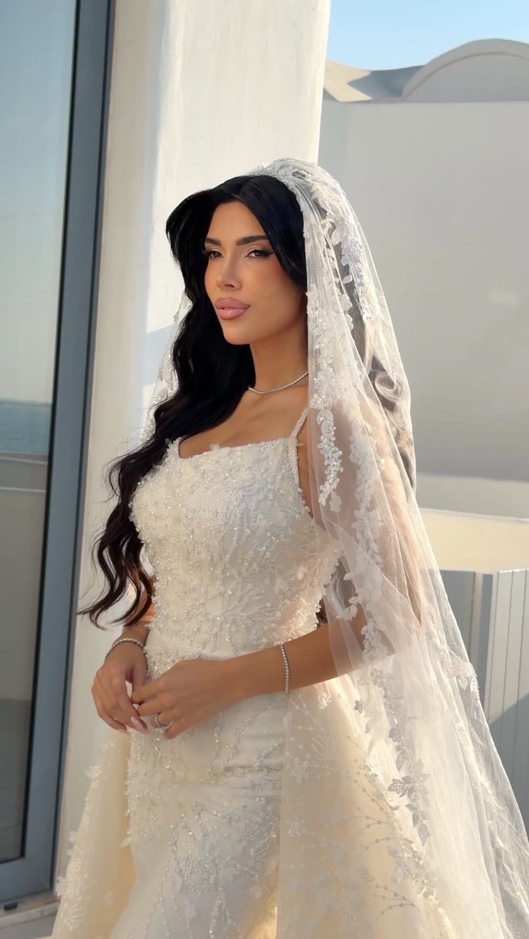 Post 2 by Beauty sahoumtie on Instagram (video)