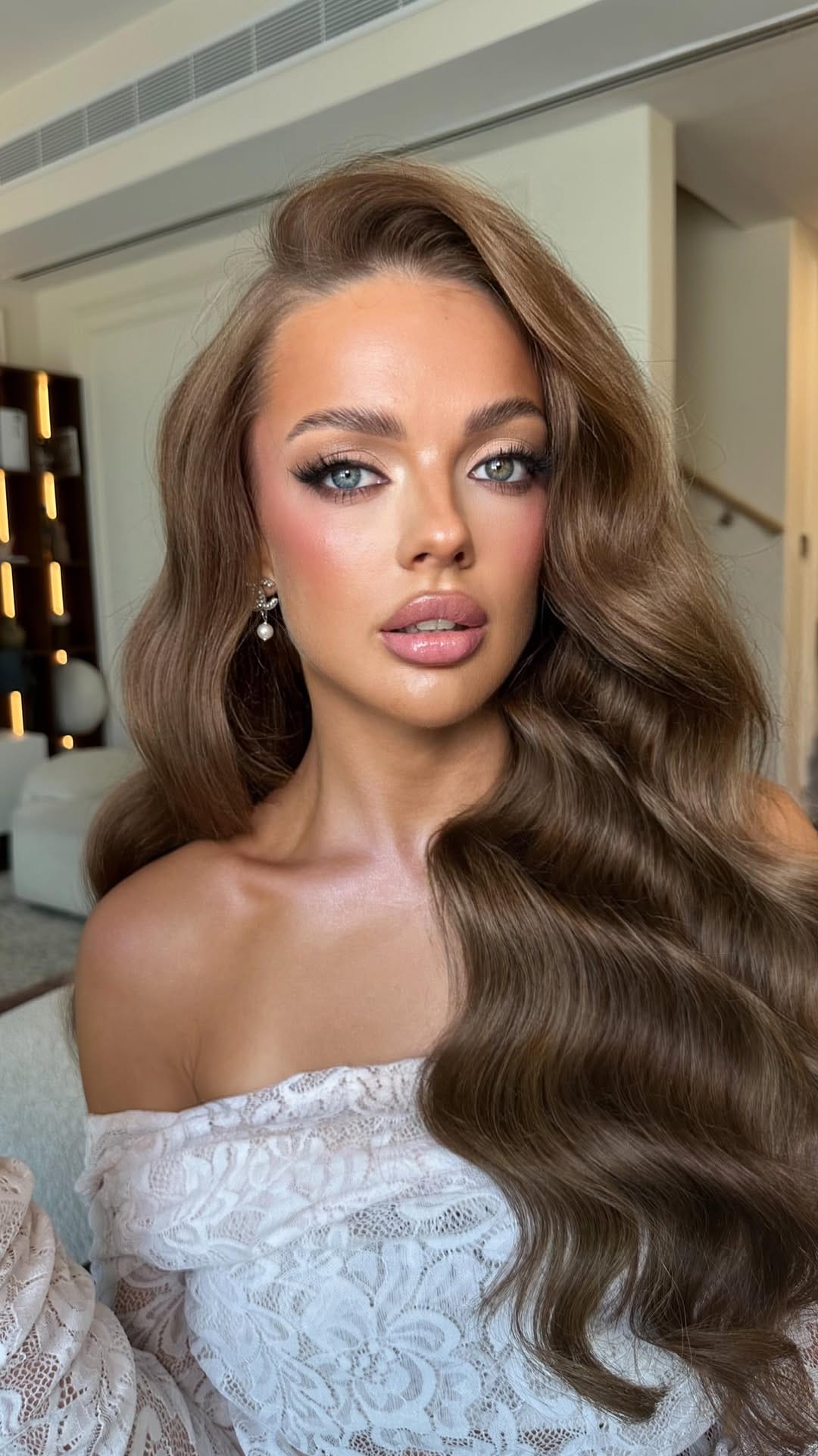 Post 4 by Beauty sahoumtie on Instagram (video)