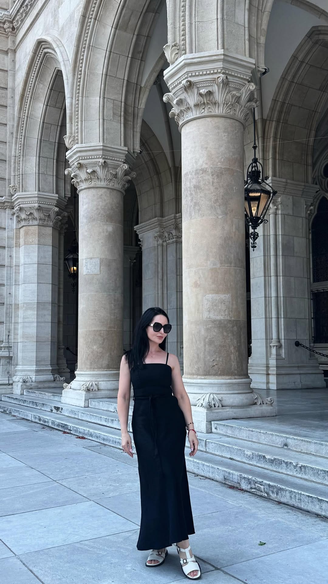 Post 10 by Natalia on Instagram (video)