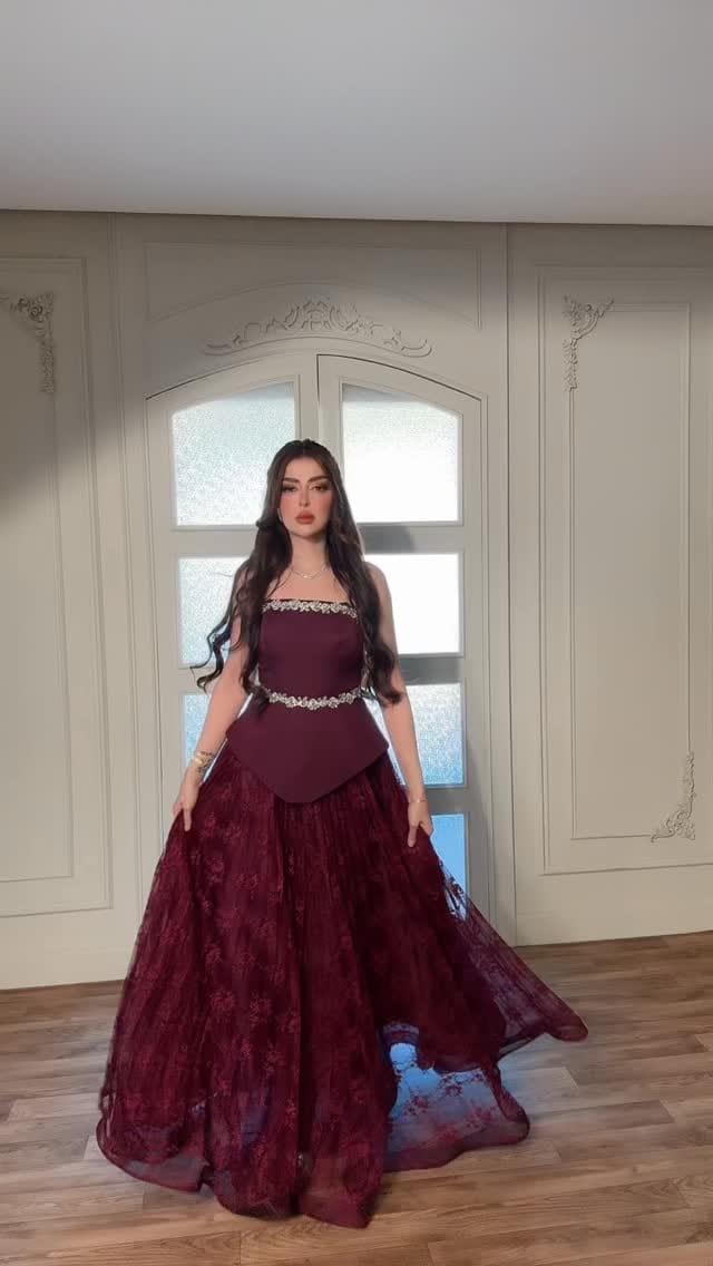 Post 6 by Valerie |فاليري on Instagram (video)