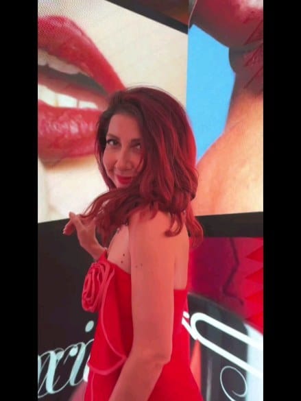 Post 7 by Eirini Hannah on Instagram (video)