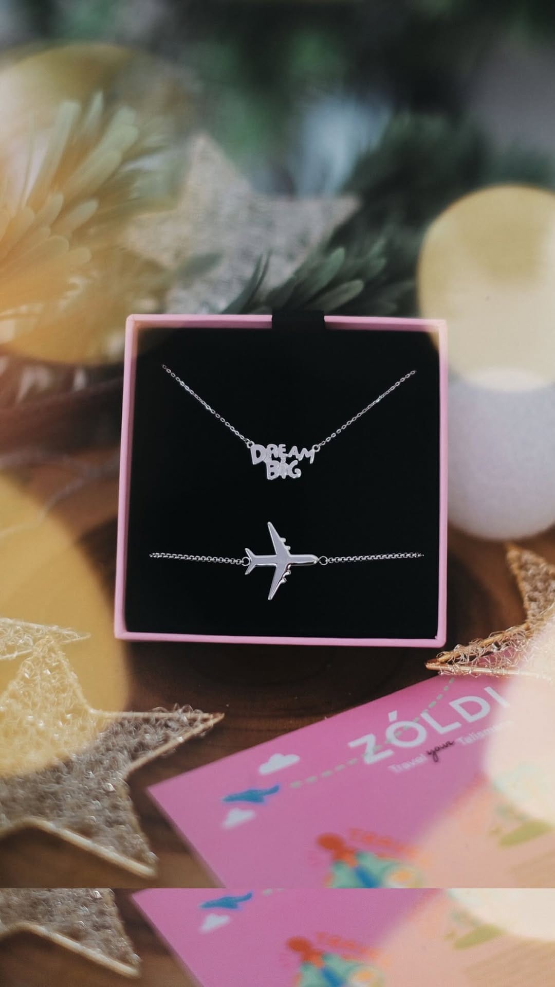 Post 9 by Z Ó L D I | Jewels with travel vibes 🌟 on Instagram (video)