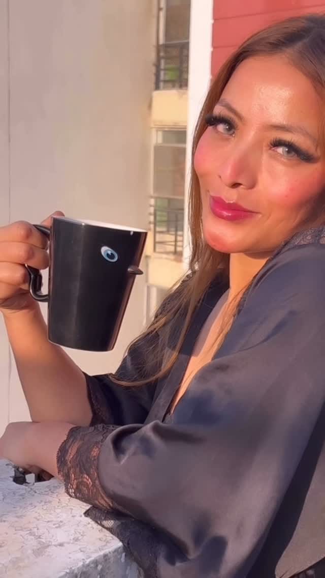 Post 4 by Zaara Ghazi | BEAUTY INFLUENCER on Instagram (video)
