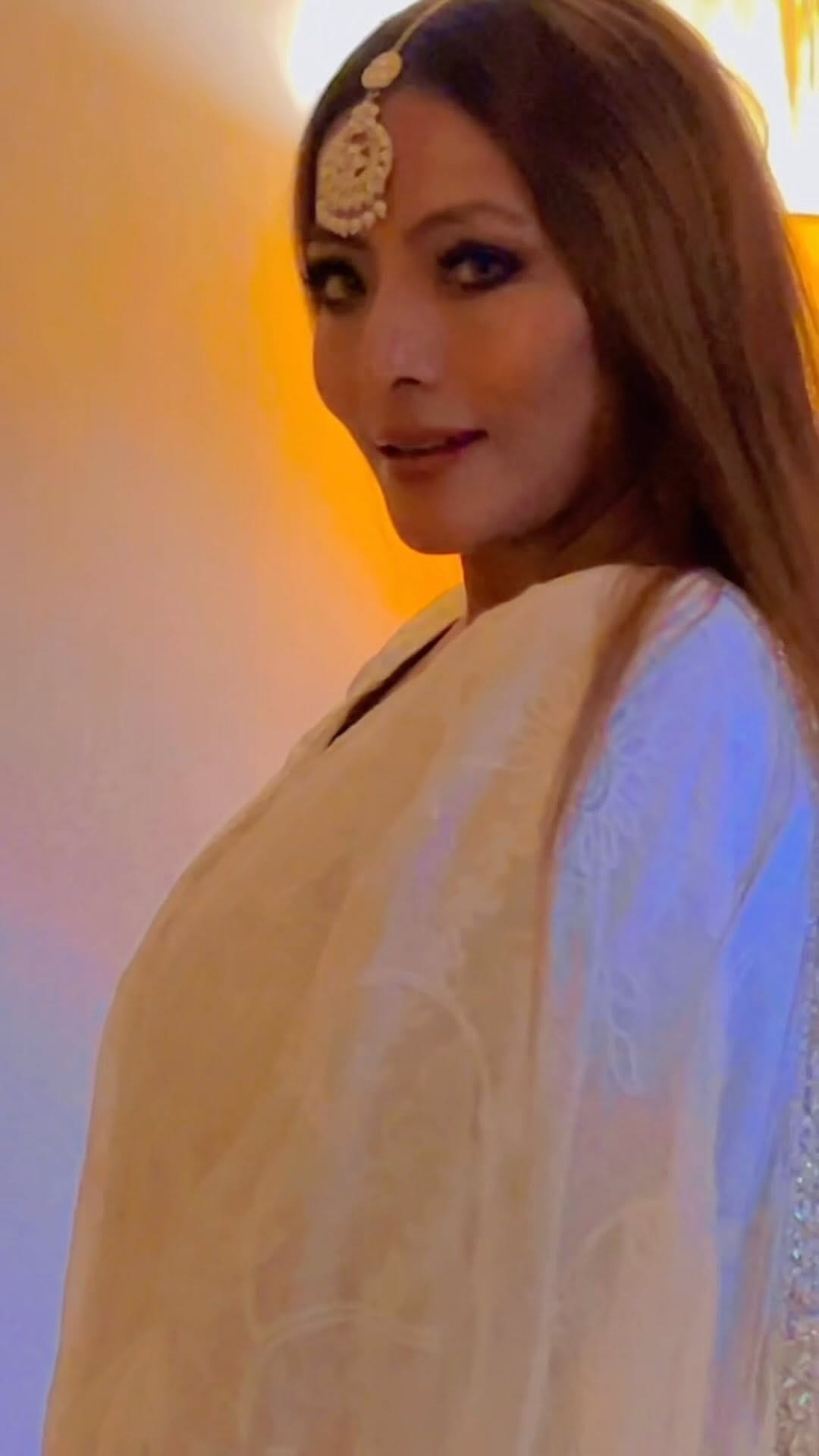 Post 7 by Zaara Ghazi | BEAUTY INFLUENCER on Instagram (video)