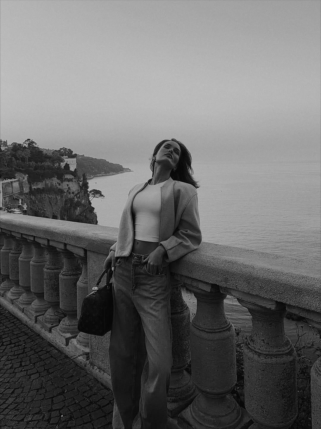 Post 9 by Anastasija Izabela on Instagram (carousel)