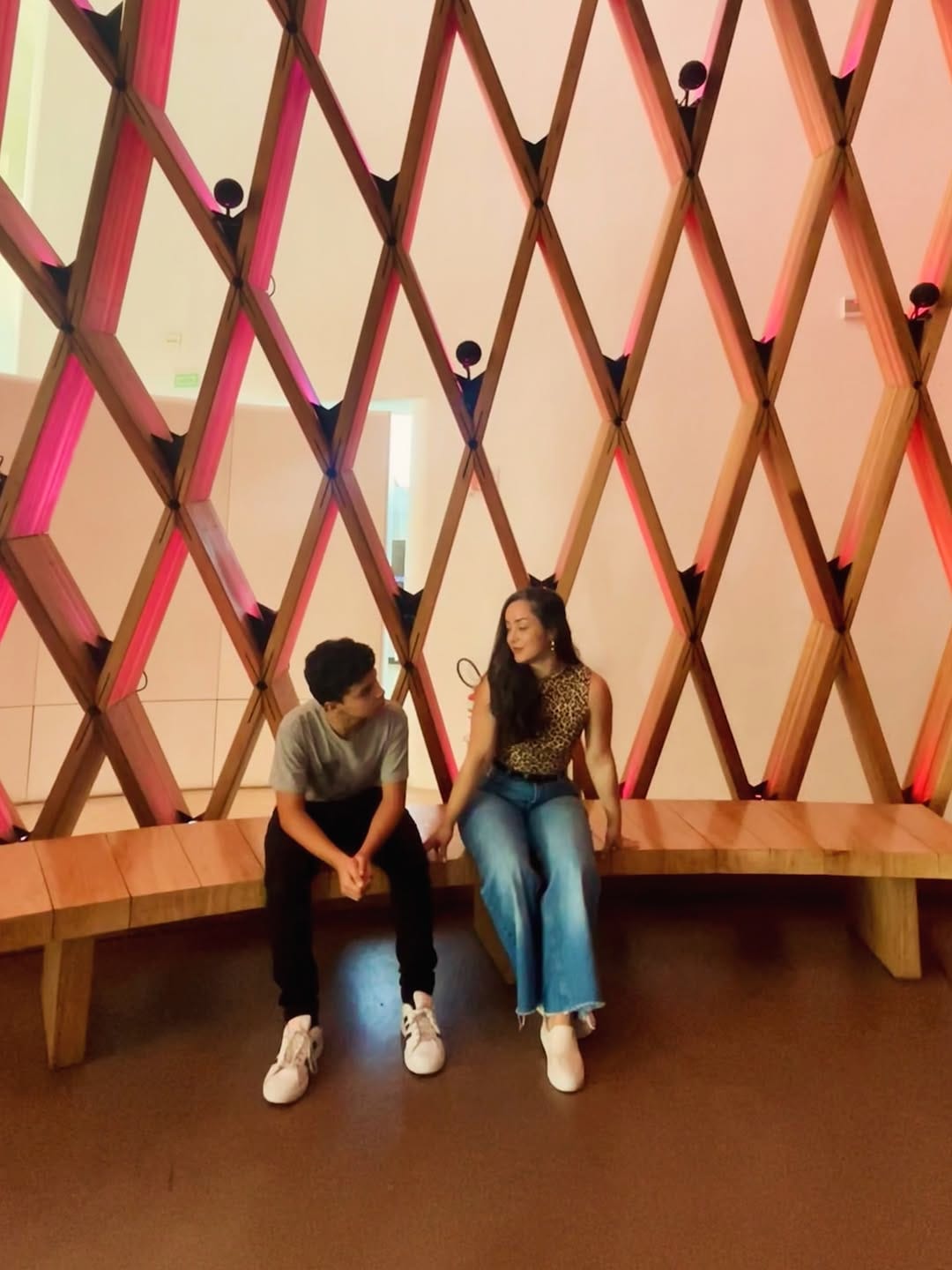Post 2 by Maquiadora - Pryscila Morais on Instagram (carousel)