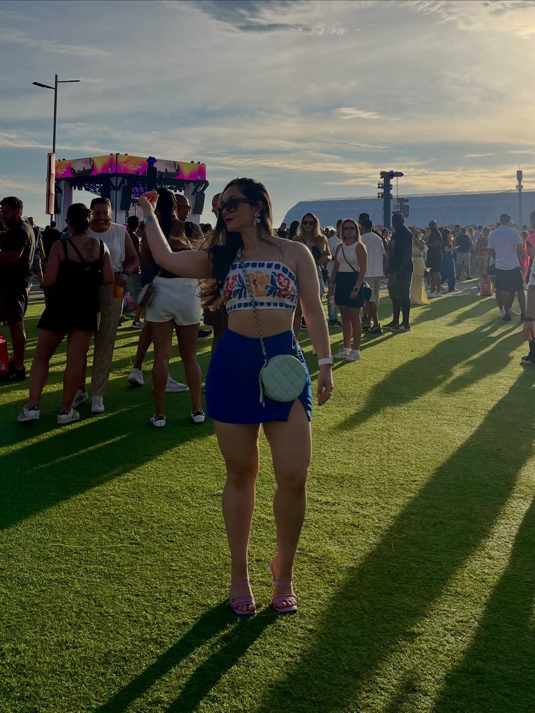 Post 5 by Maquiadora - Pryscila Morais on Instagram (carousel)