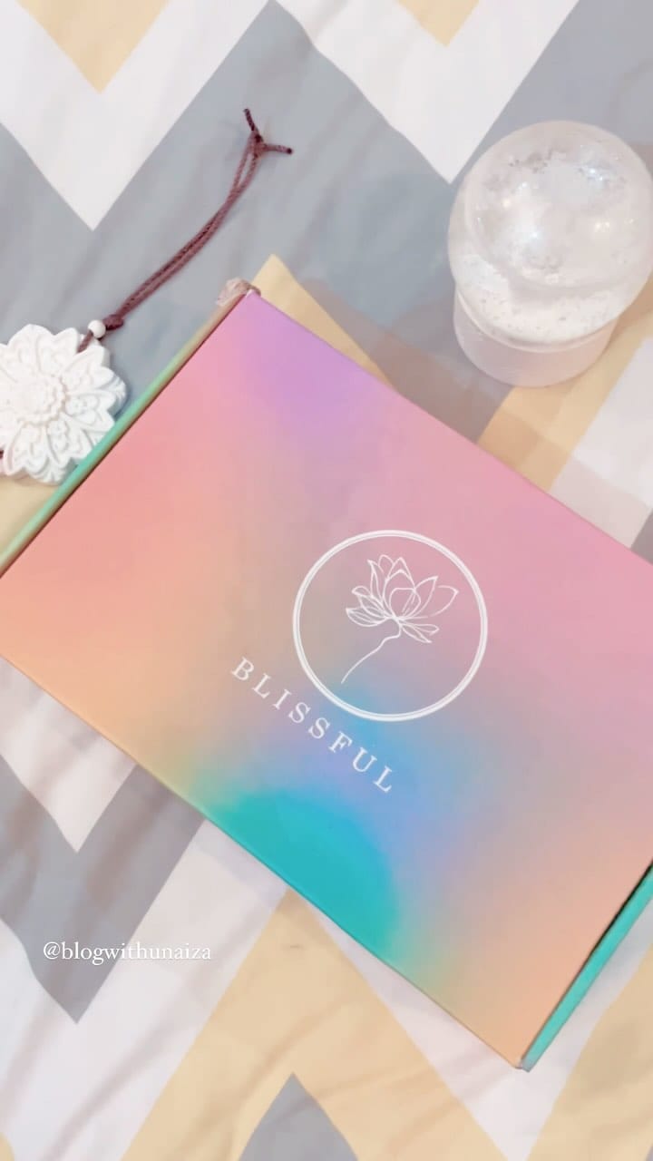 Post 8 by Unaiza Talal on Instagram (video)