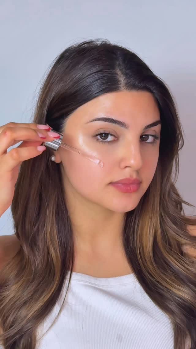 Post 1 by LANA | Beauty Content Creator 🎀💄 on Instagram (video)