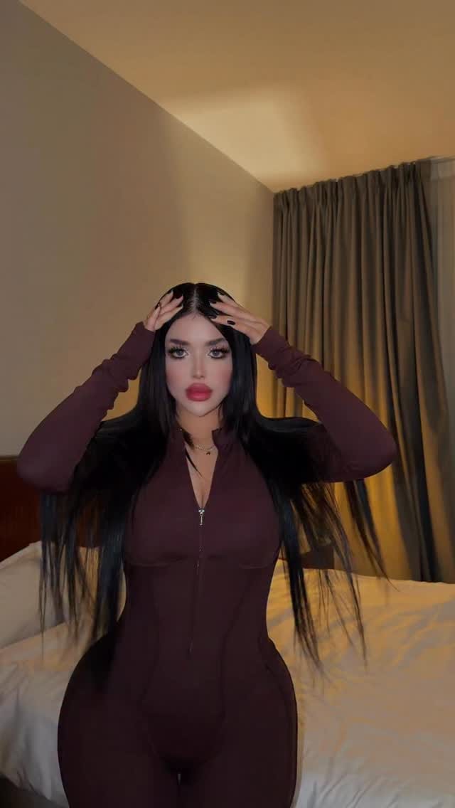 Post 1 by Nina❄️🧿 on Instagram (video)