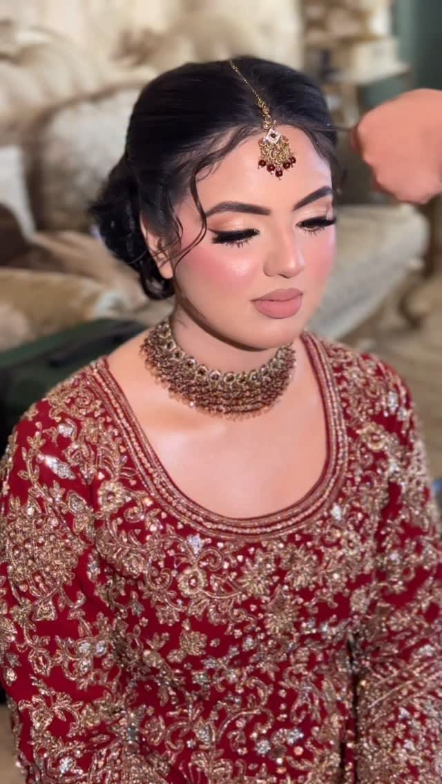 Post 2 by Mahwish Shahid on Instagram (video)