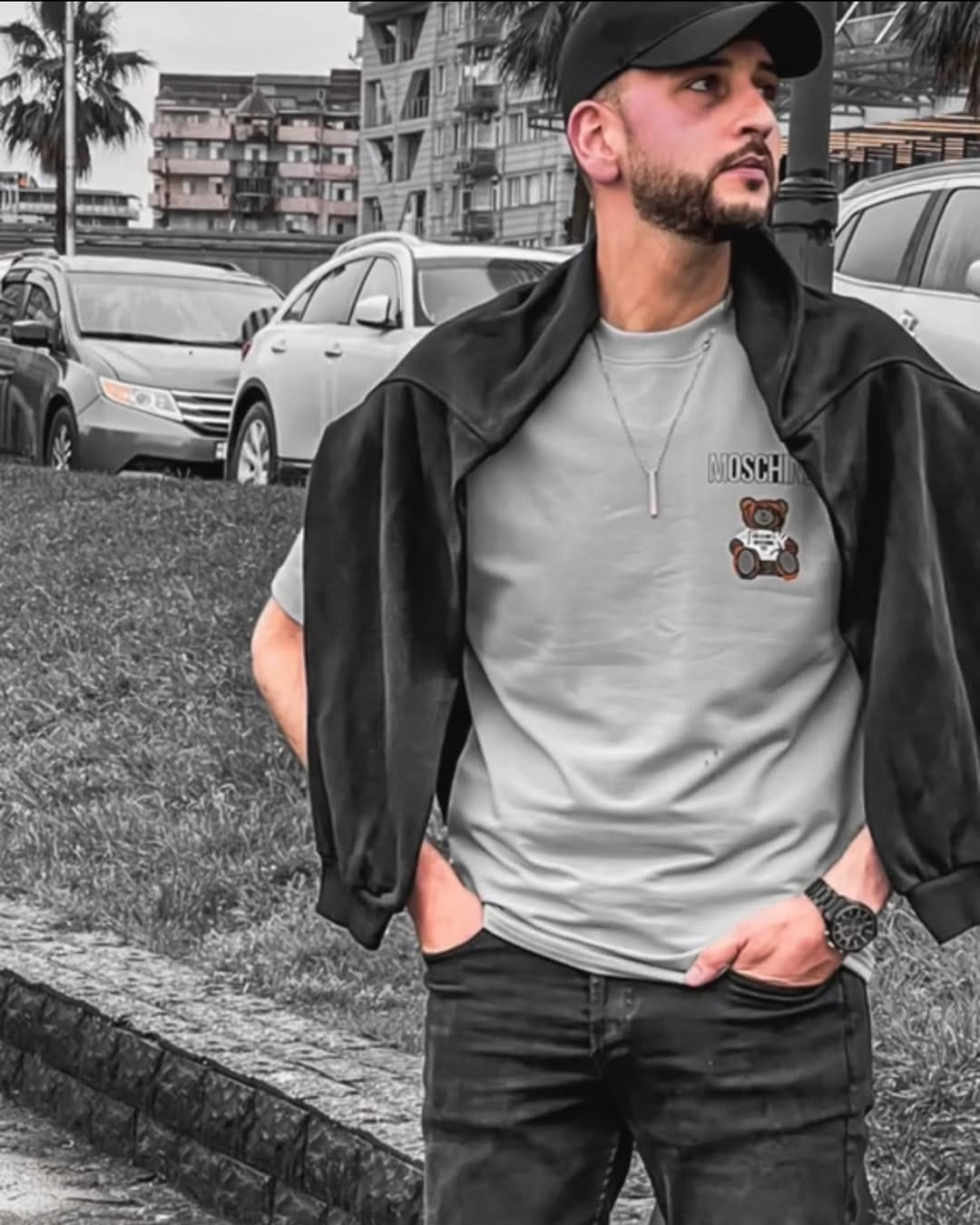 Post 5 by Abdul Fatah Zakour on Instagram (image)