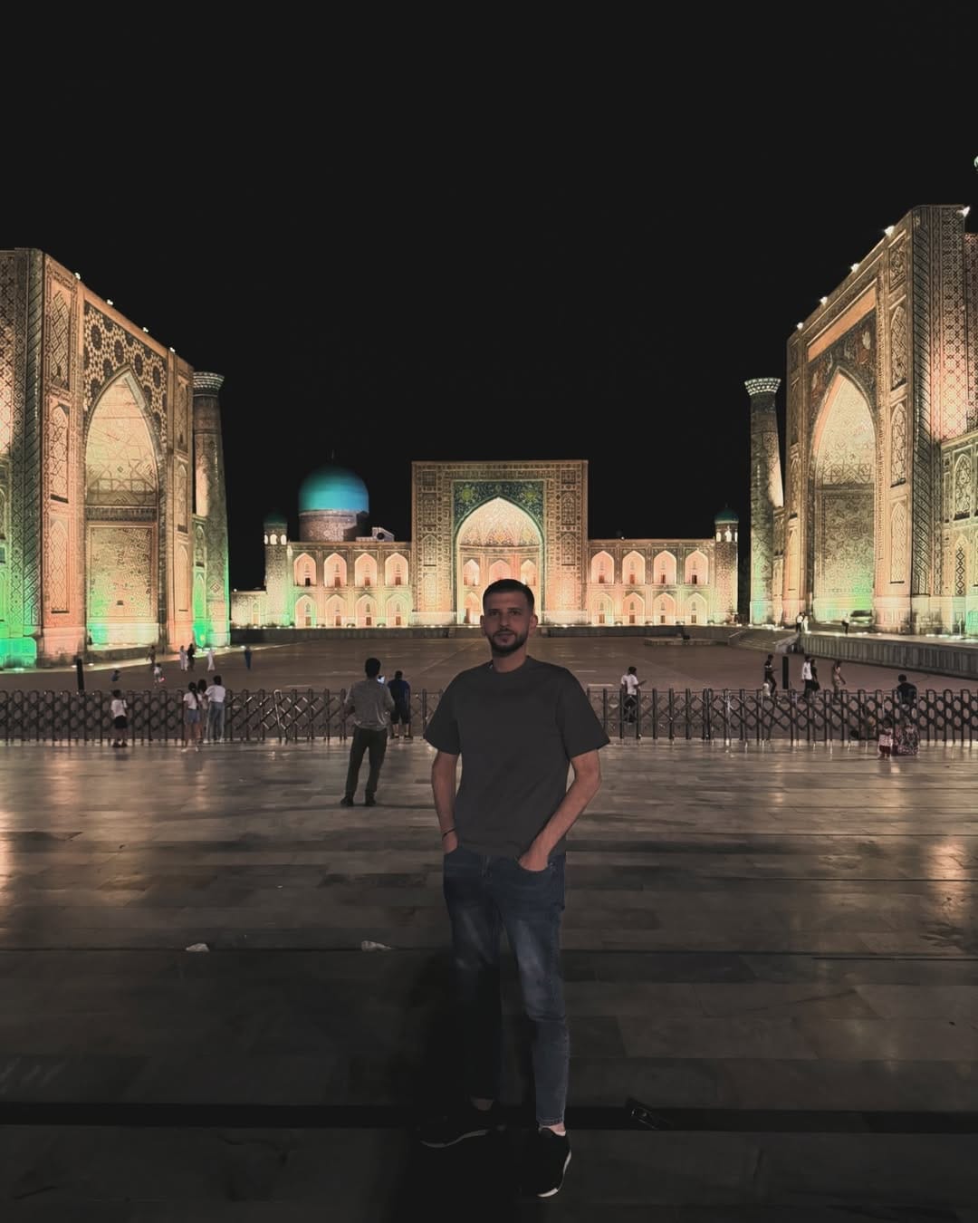 Post 8 by Abdul Fatah Zakour on Instagram (image)