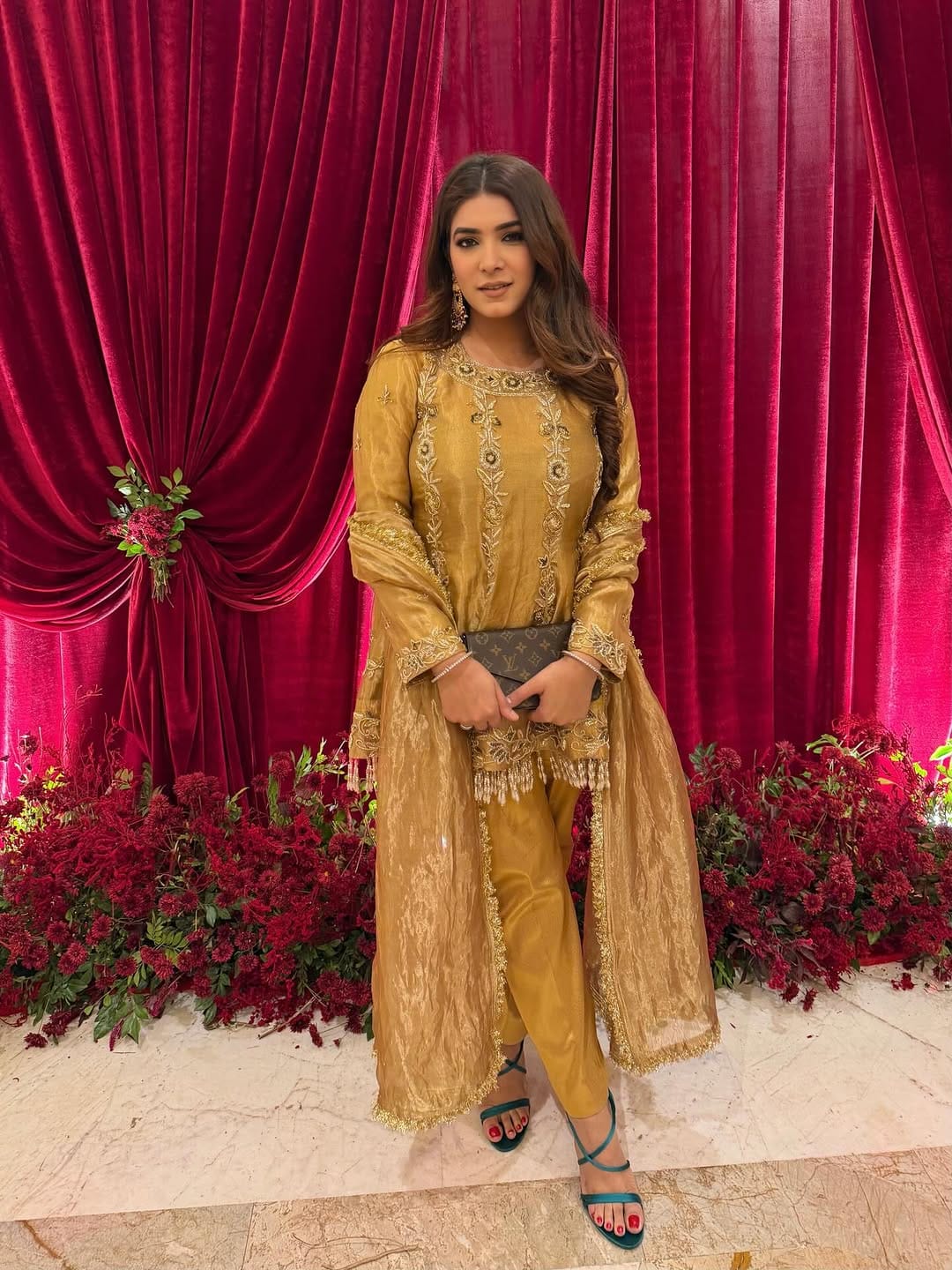 Post 6 by Simran Sehgal Chhabra on Instagram (carousel)
