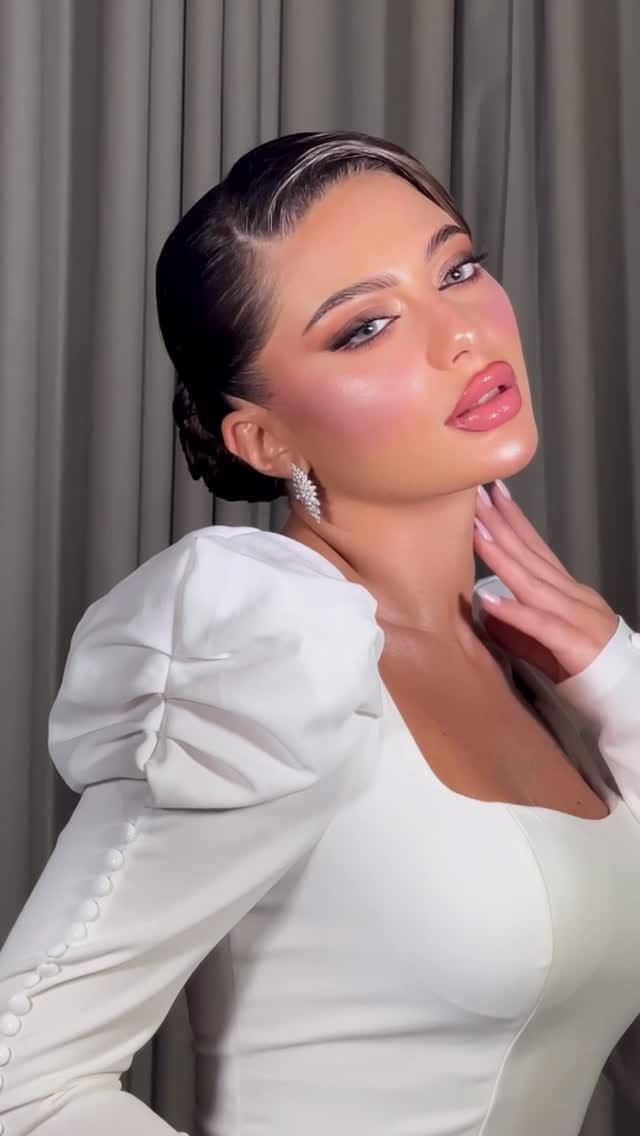 Post 2 by ايمان آل موسى/Eman aal Mousa on Instagram (video)