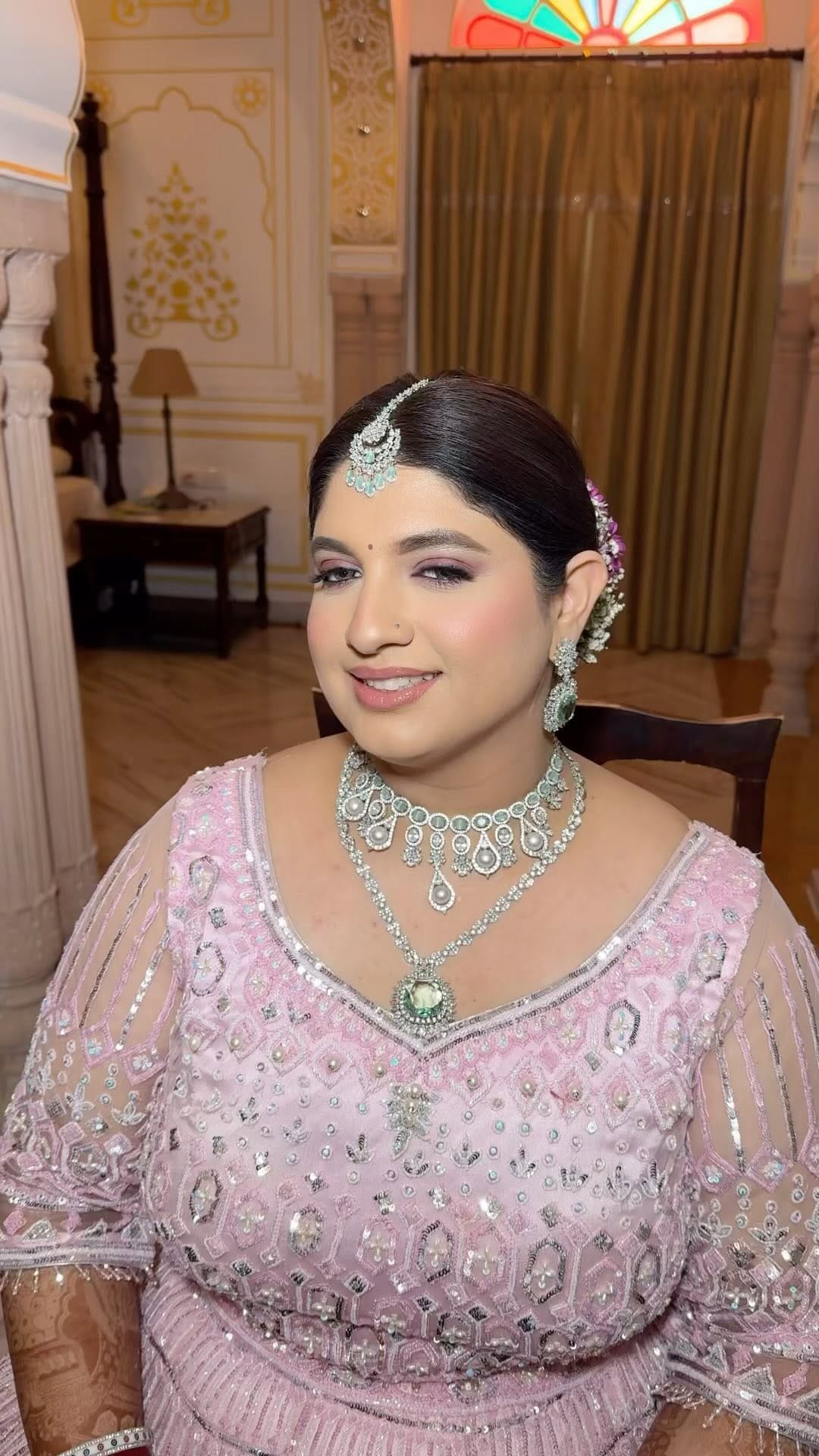 Post 9 by Manisha Makan / Bridal makeup artist on Instagram (video)