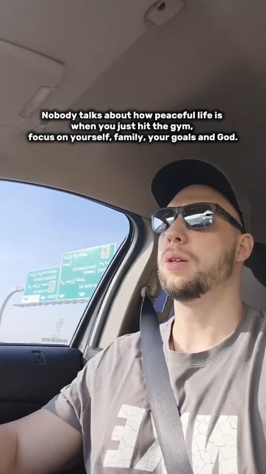 Post 4 by Milos Ilic|Online Performance Coach on Instagram (video)