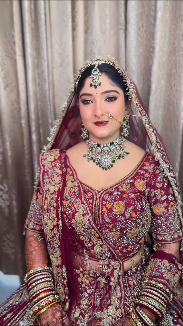 Post 9 by RakhiBajaj's MODERN BEAUTY&CUT on Instagram (video)