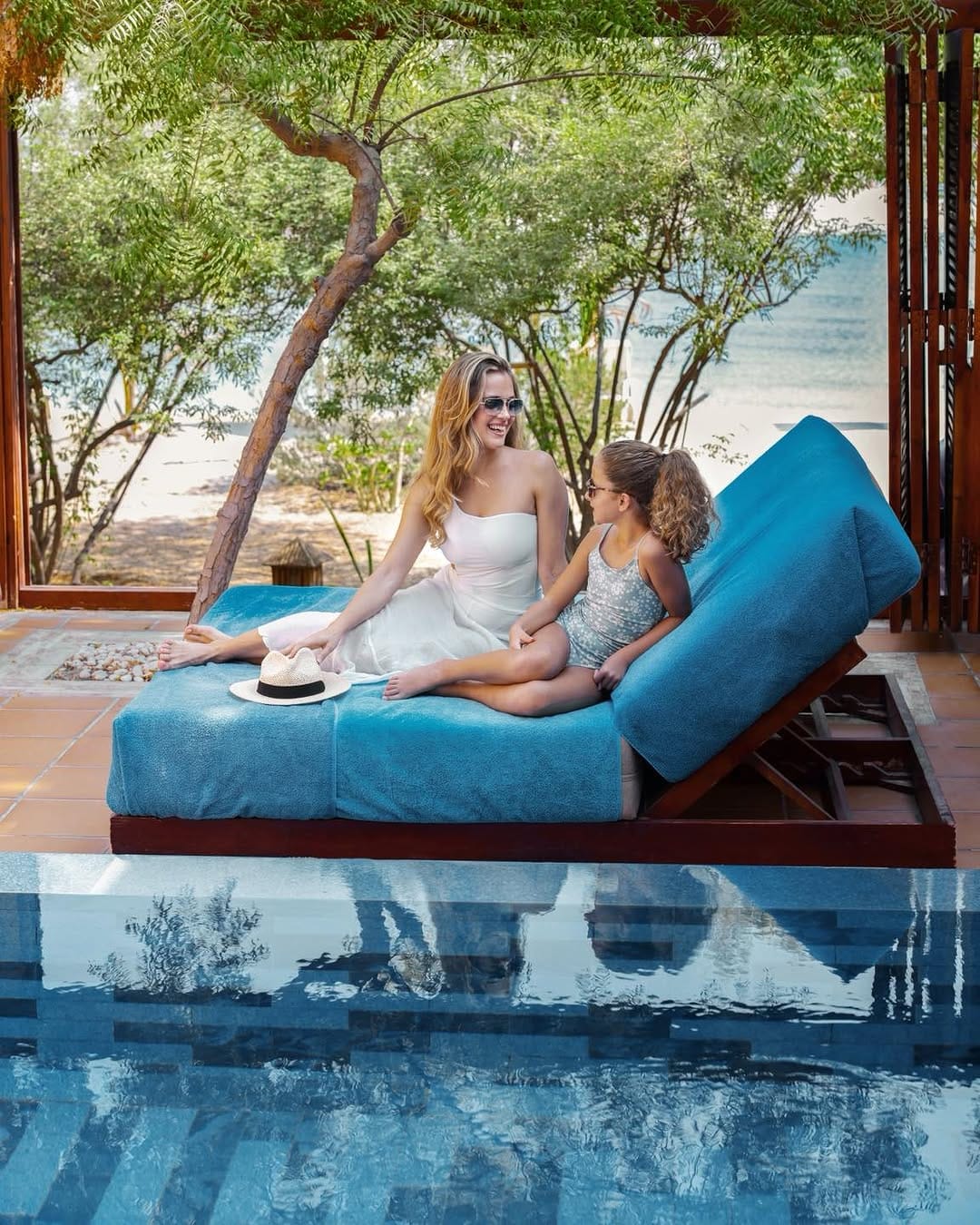 Post 10 by Anantara World Islands Dubai on Instagram (image)