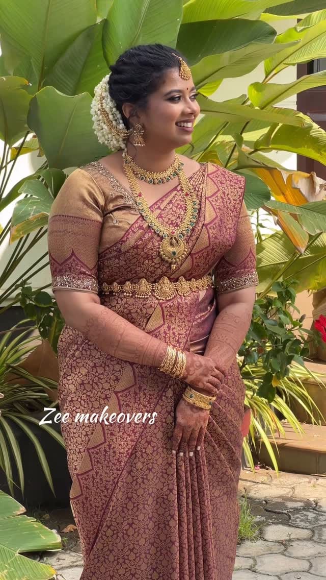 Post 4 by Zee makeovers by Neseen sudheer on Instagram (video)