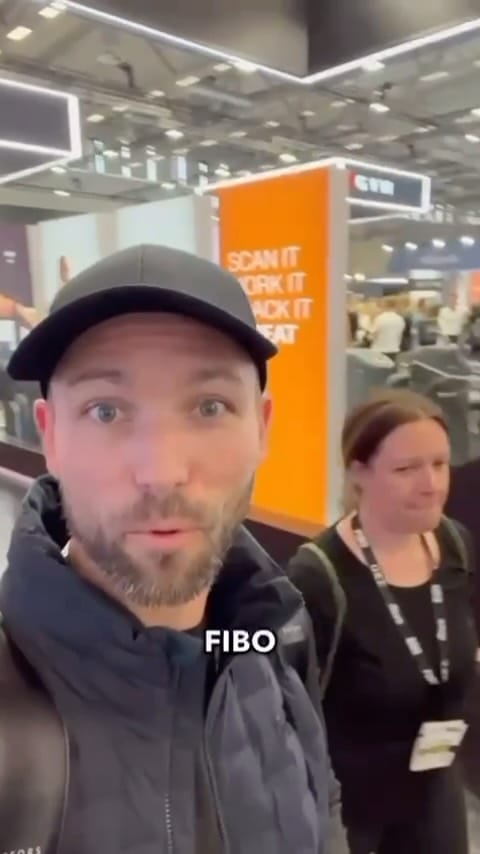 Post 5 by Ian Houghton on Instagram (video)