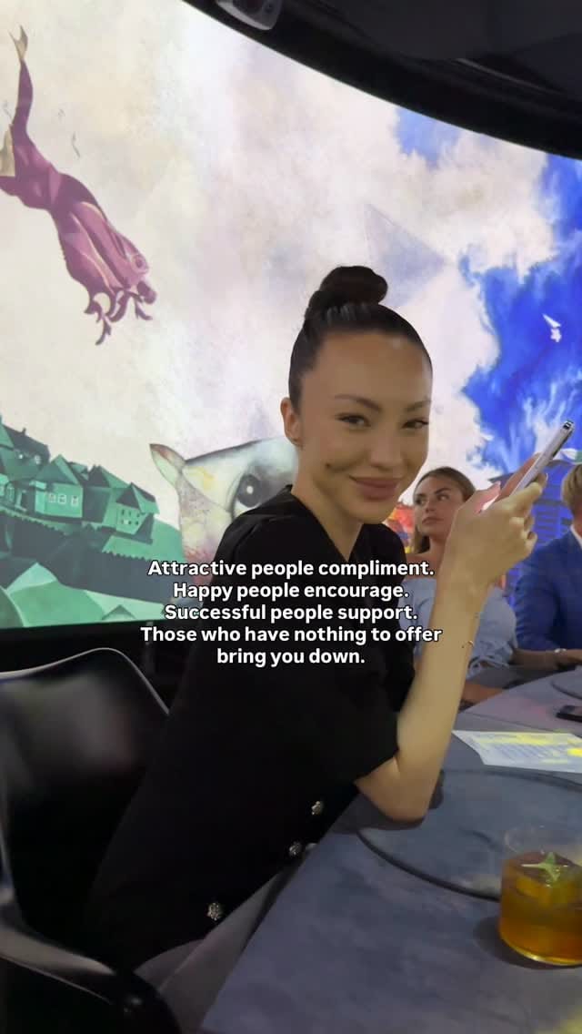 Post 1 by Nina Kovalenko on Instagram (video)
