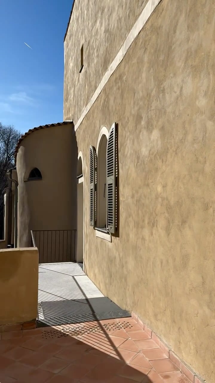 Post 10 by Romain Caballero on Instagram (video)