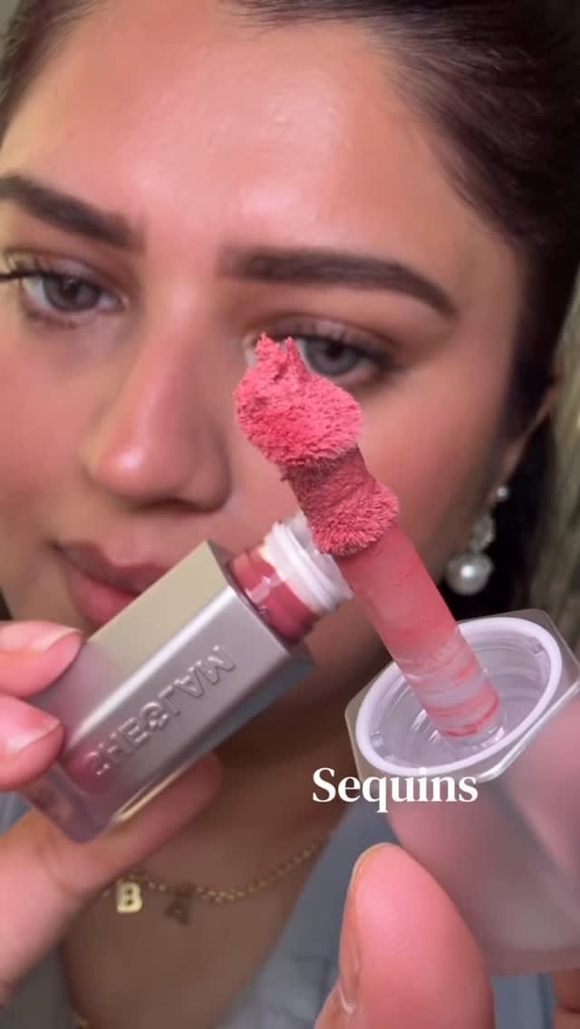 Post 3 by Amtull 🇦🇪🇨🇦 on Instagram (video)