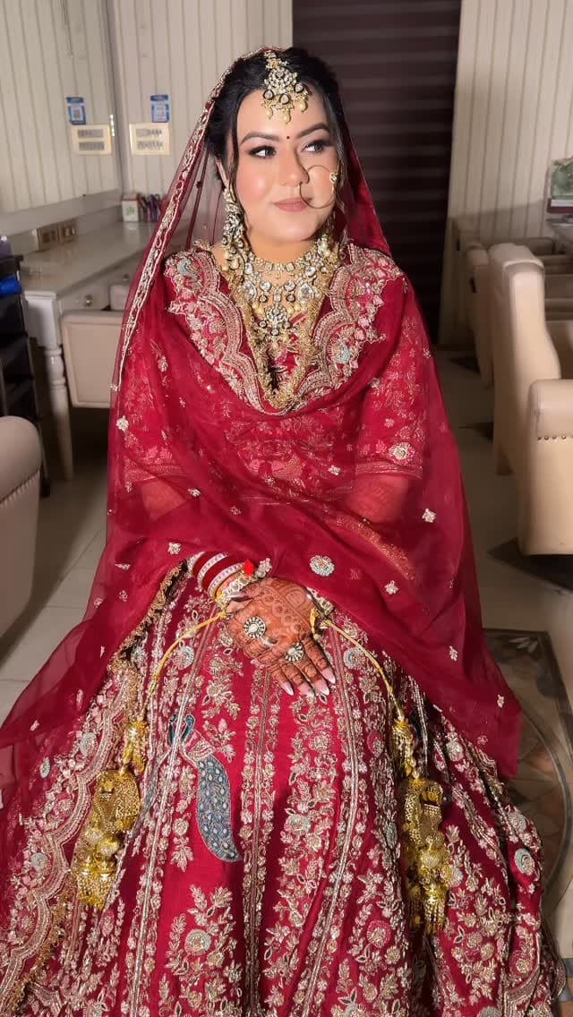 Post 1 by The Face Studio🧿 on Instagram (video)