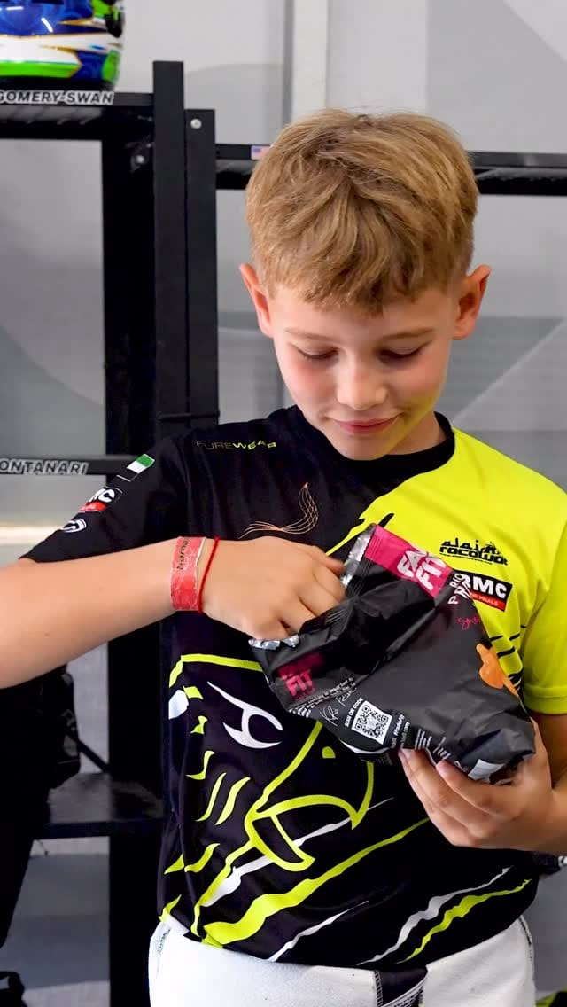 Post 3 by Fade Fit on Instagram (video)