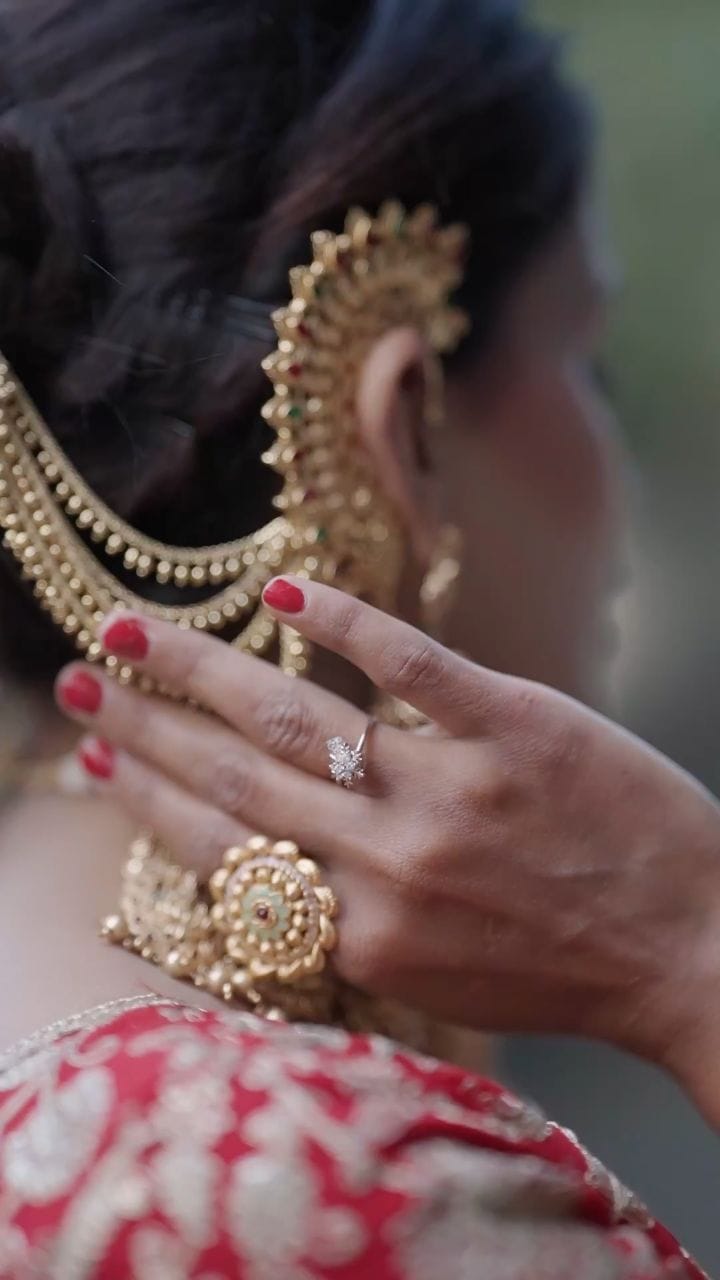 Post 4 by Yogini Arde on Instagram (video)