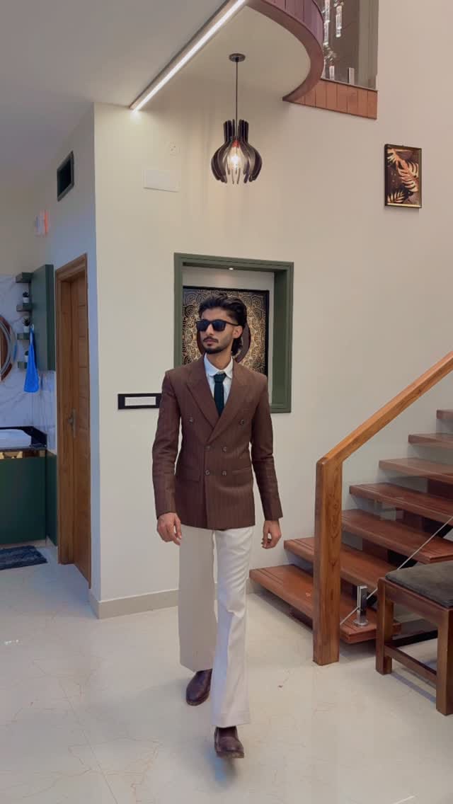 Post 2 by Kanzi🥀🤎 on Instagram (video)