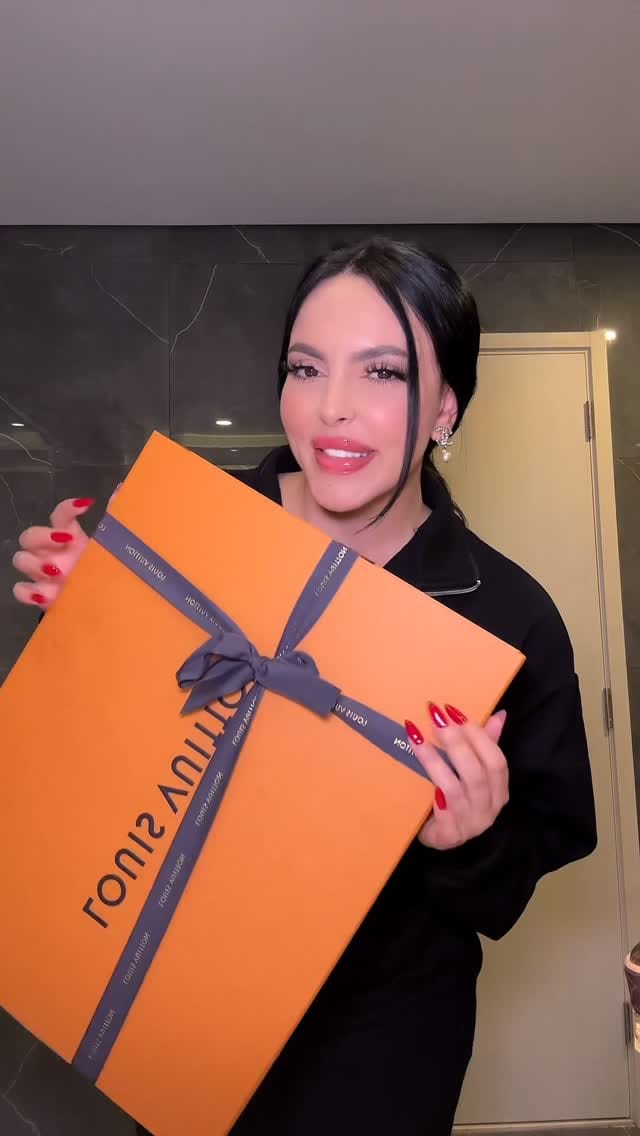 Post 2 by Rawan Dash on Instagram (video)