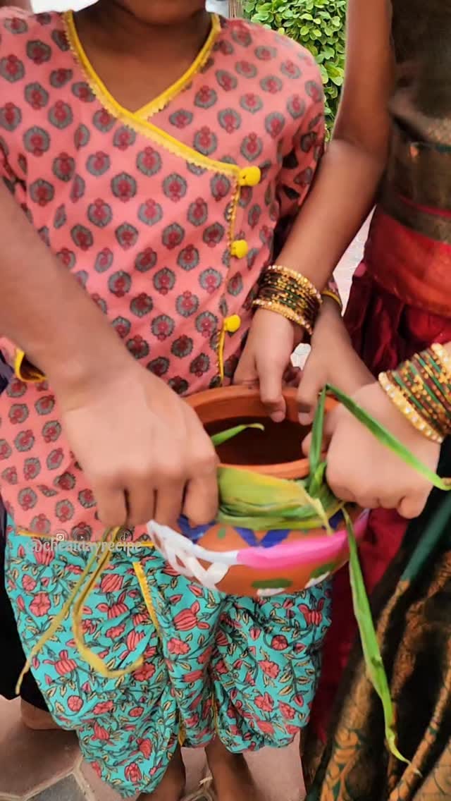 Post 4 by Raji Sundaramoorthy on Instagram (video)