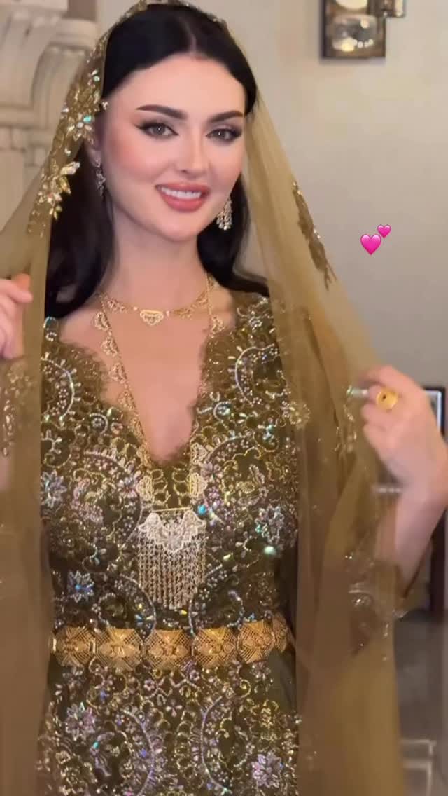 Post 1 by Mryamii MAKEUP💄(مريم الشامسي) on Instagram (video)