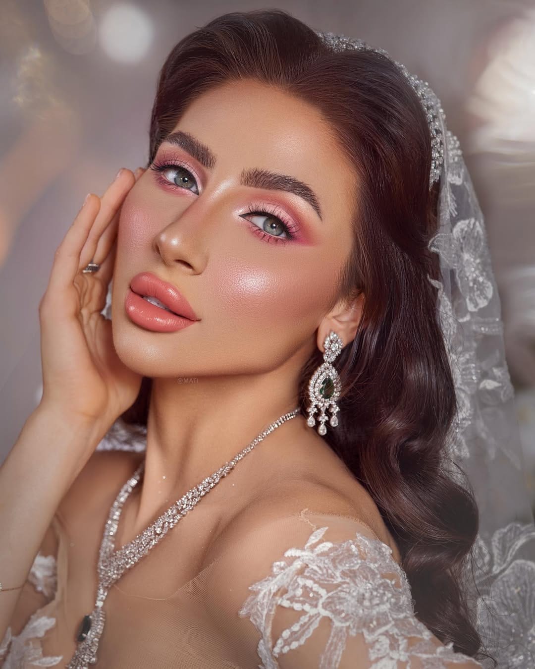 Post 9 by Mryamii MAKEUP💄(مريم الشامسي) on Instagram (image)