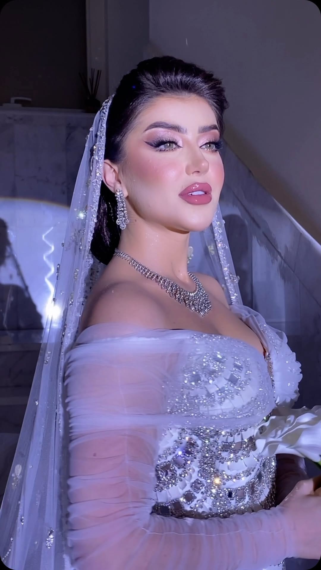 Post 10 by Mryamii MAKEUP💄(مريم الشامسي) on Instagram (video)