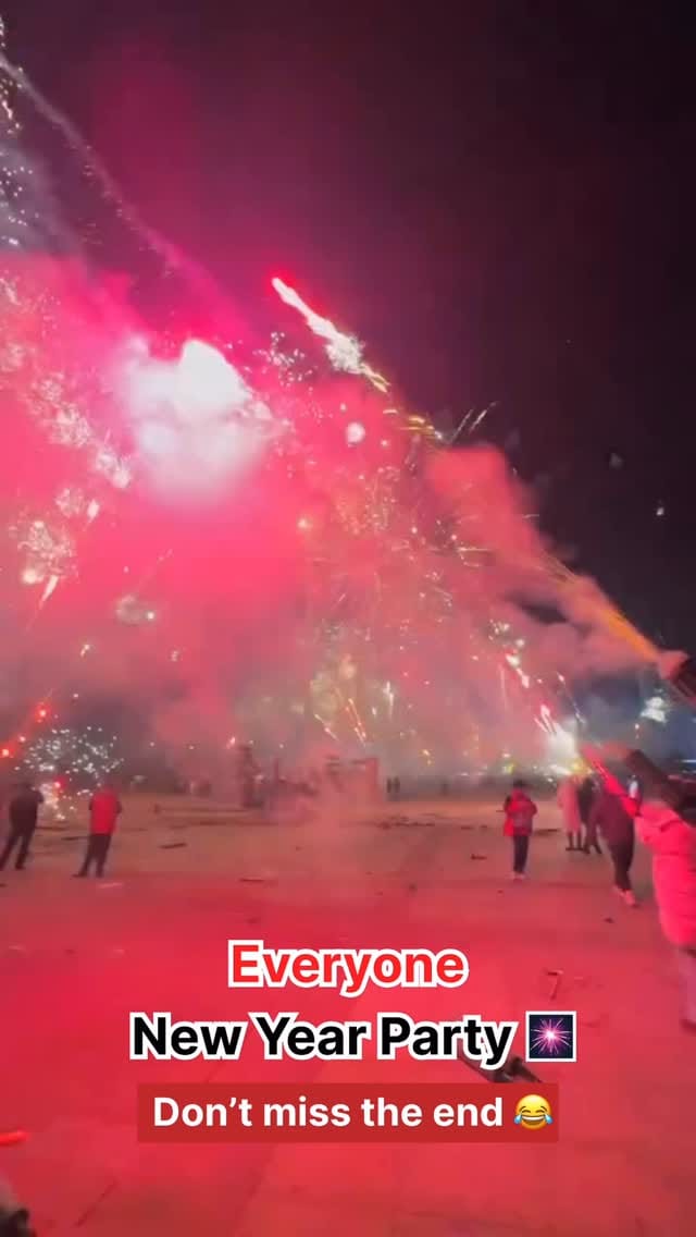 Post 7 by Sabir Arts | Sabir Salam | Designer on Instagram (video)