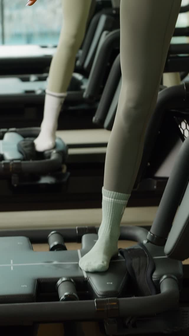 Post 2 by Reform Athletica on Instagram (video)