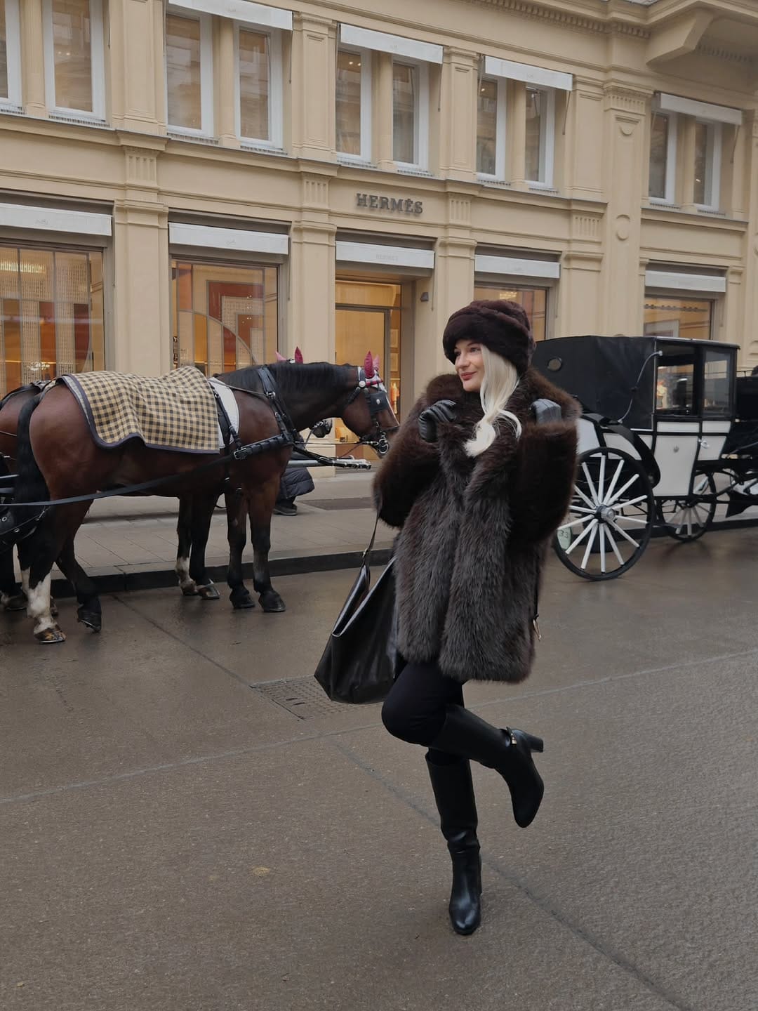 Post 8 by Bianca Schatz on Instagram (carousel)