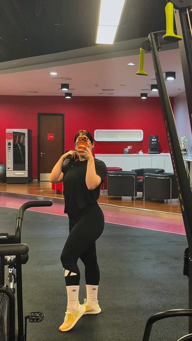 Post 6 by Nilly George on Instagram (video)