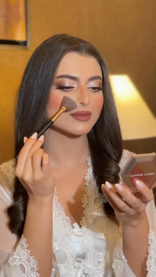 Post 4 by ســـلامـــه آرتـــســت 💄 on Instagram (video)