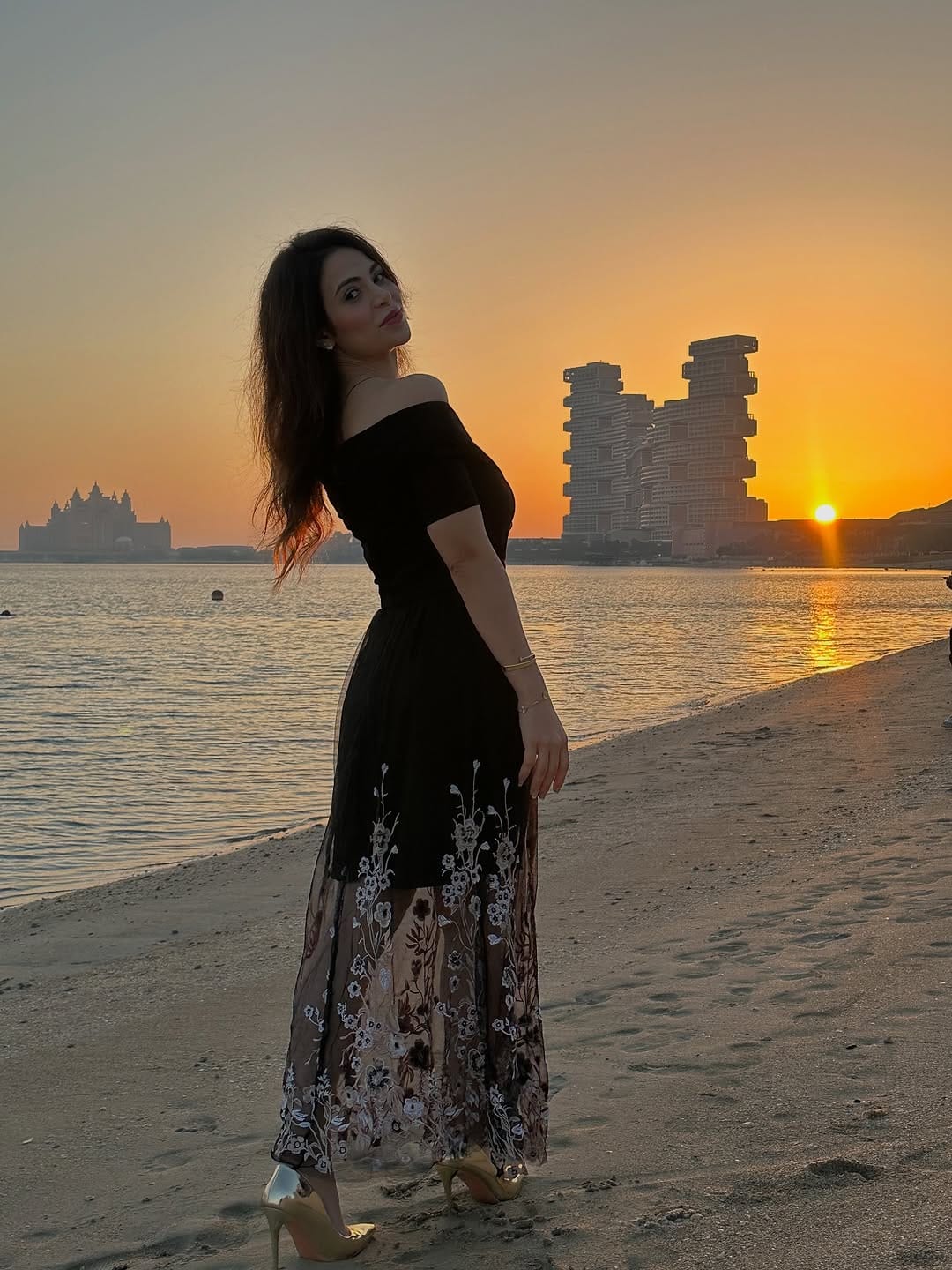 Post 1 by Roula🦋رولا on Instagram (carousel)