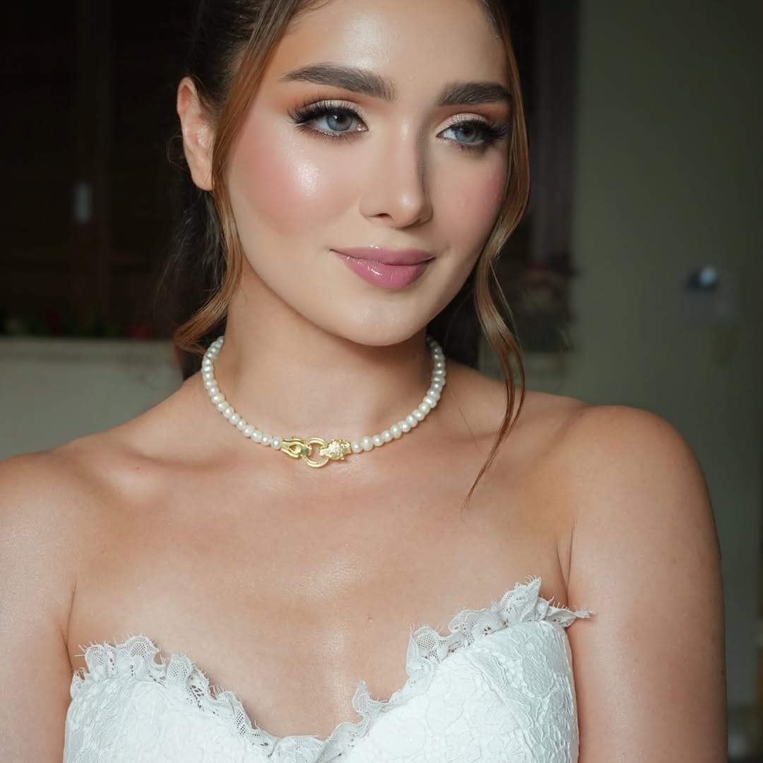 Post 9 by Dubai Makeup Artist & Educator on Instagram (image)