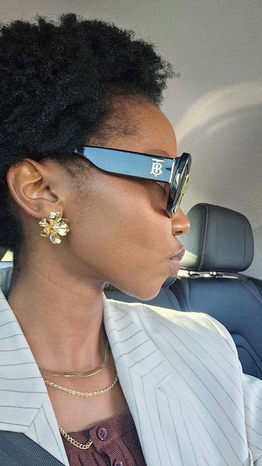 Post 8 by DINEO QUEEN MOHALE on Instagram (video)