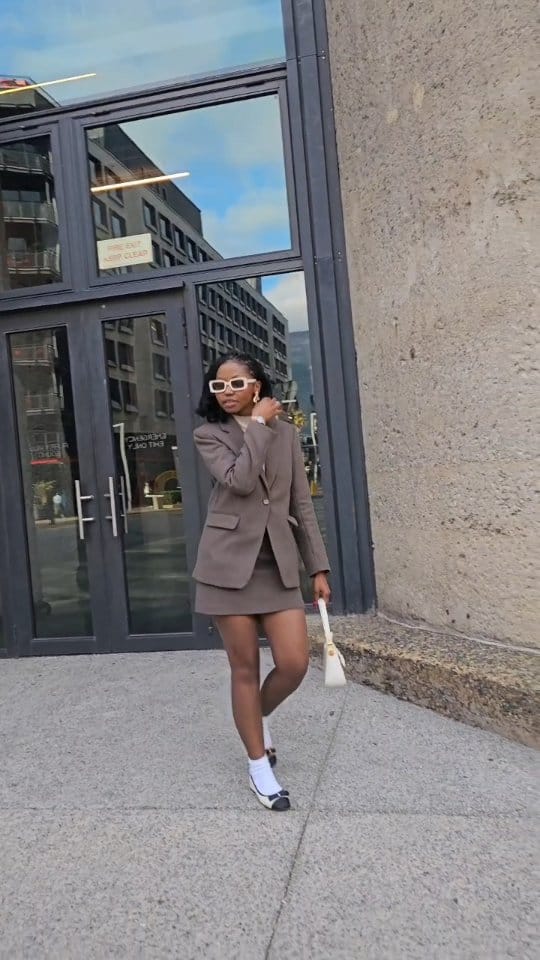 Post 10 by DINEO QUEEN MOHALE on Instagram (video)