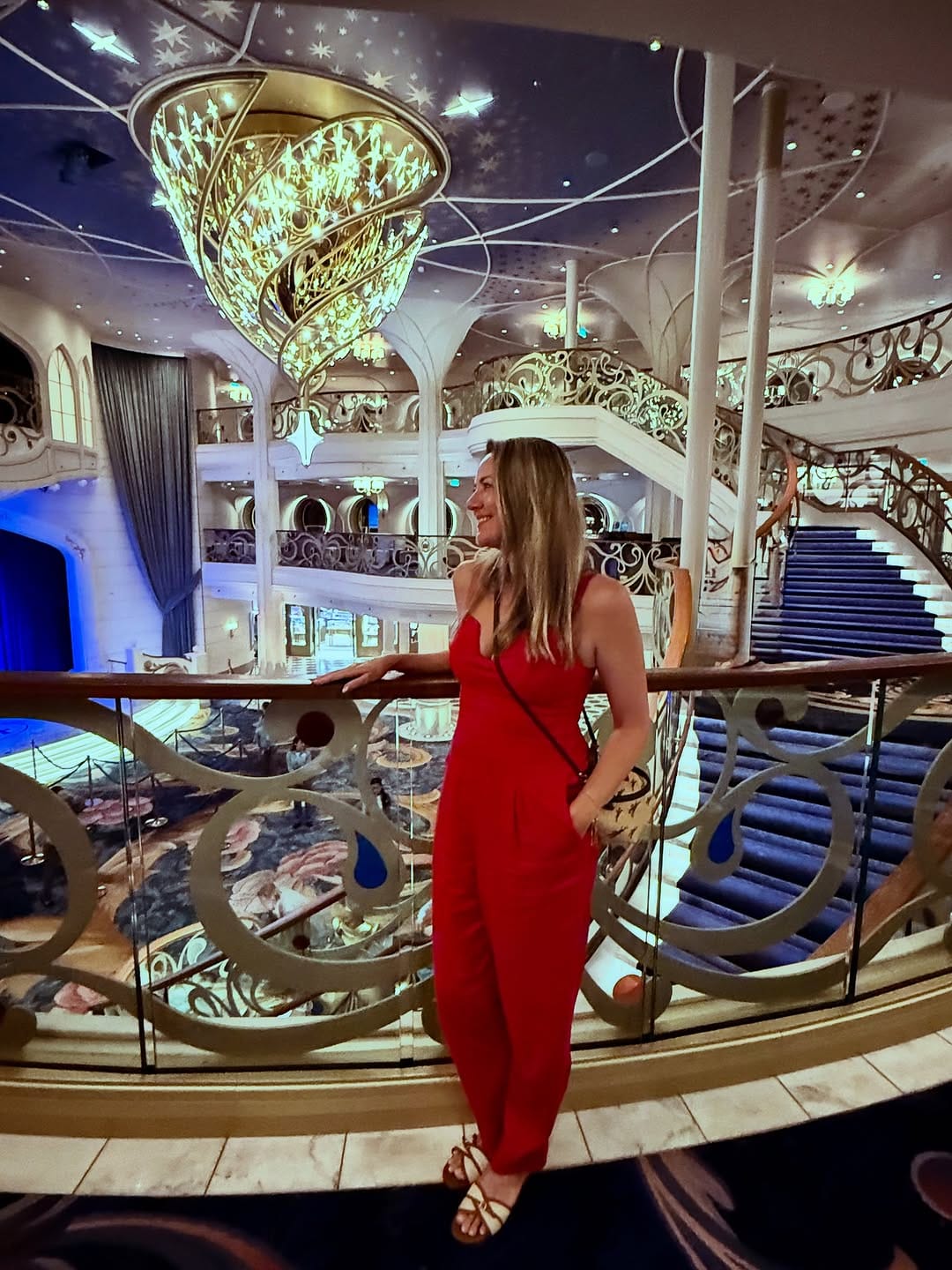 Post 9 by @fabiporai_ on Instagram (carousel)