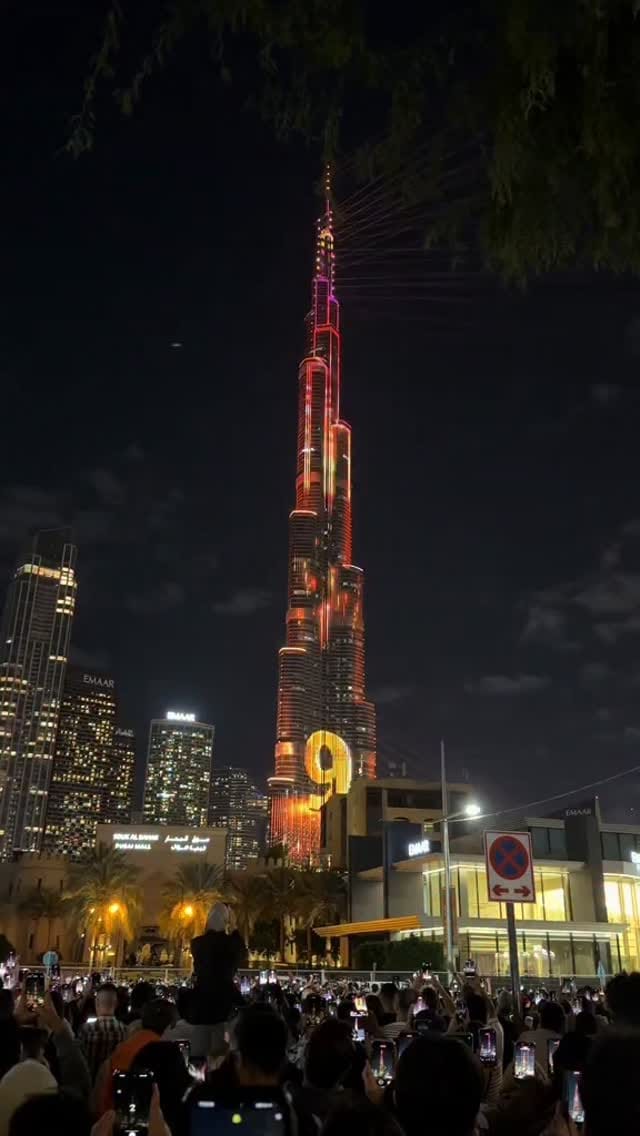 Post 6 by دينا مصطفي ميكب ارتست on Instagram (video)